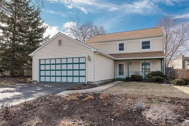 2449 Hedge Row Dr photo 1