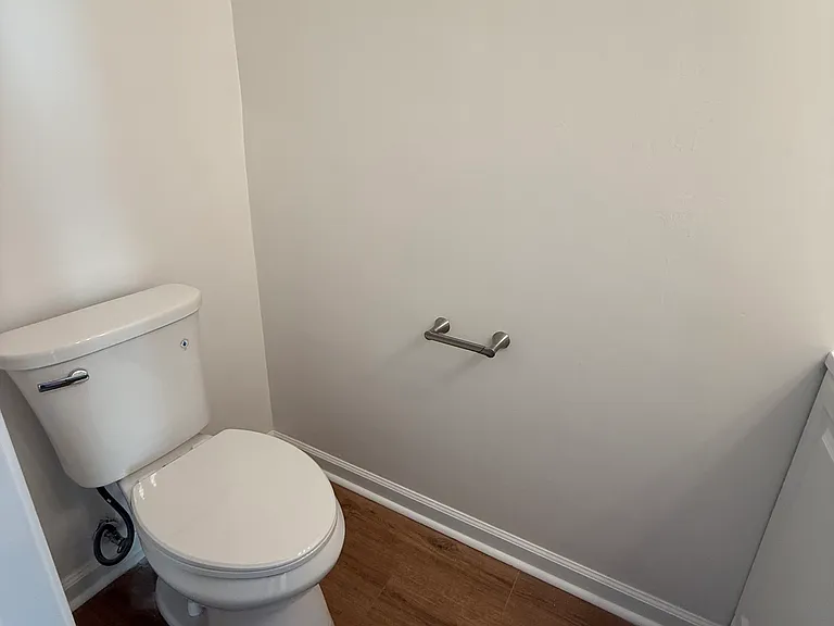 1st Floor Bathroom