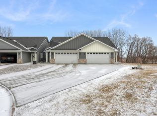 316 61st St SW, Waverly, MN 55390