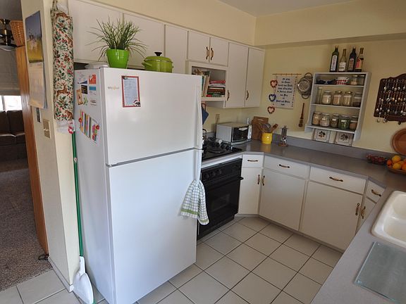 5th image of 1501 E Palmdale Dr