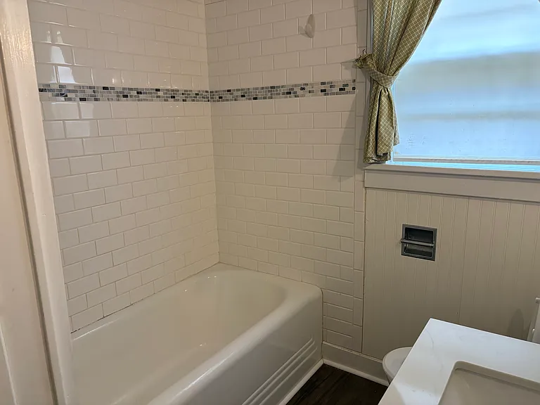 828 W Gandy St — Photo 11