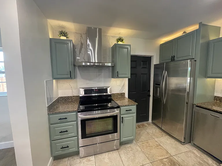 1410 Maury Rd — Photo 13