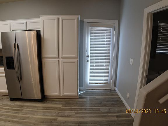 3rd image of 7729 Country Village Pl