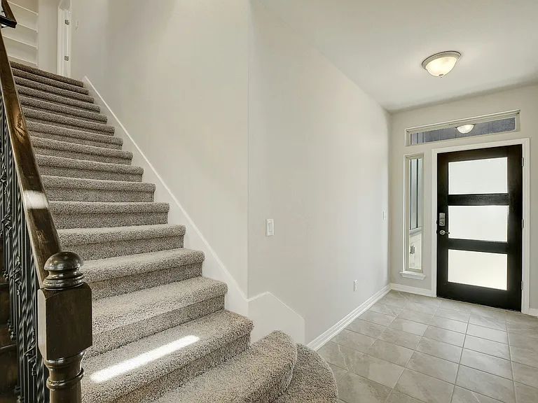 1034 Harwell Loop — Photo 13