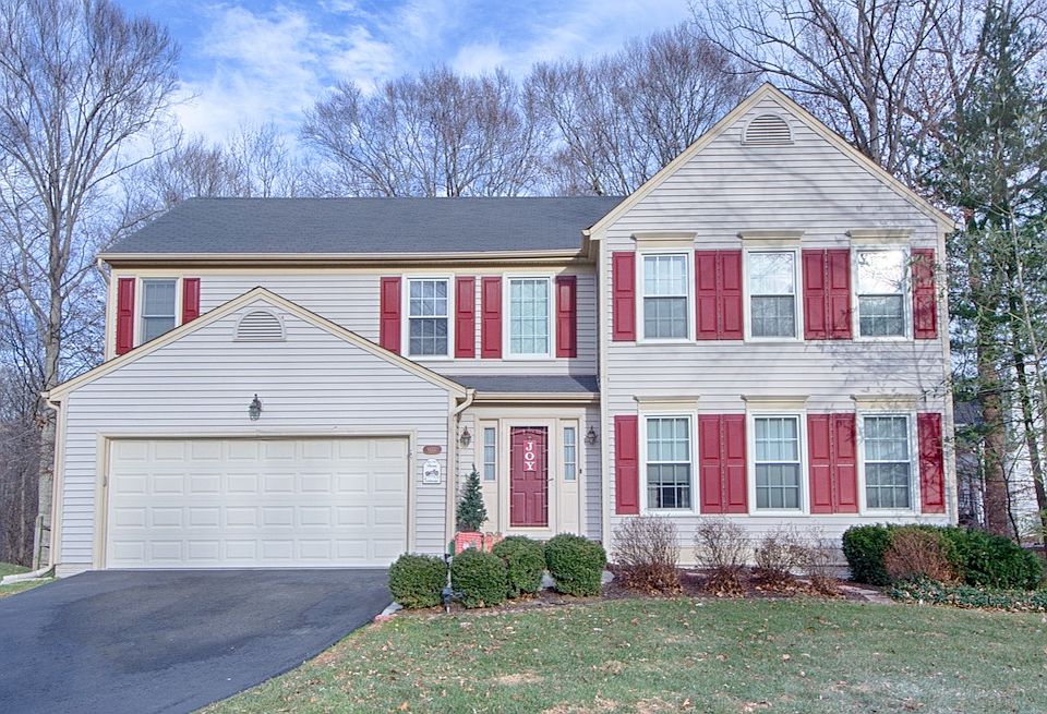 1st image of 8057 Oak Crest Ln