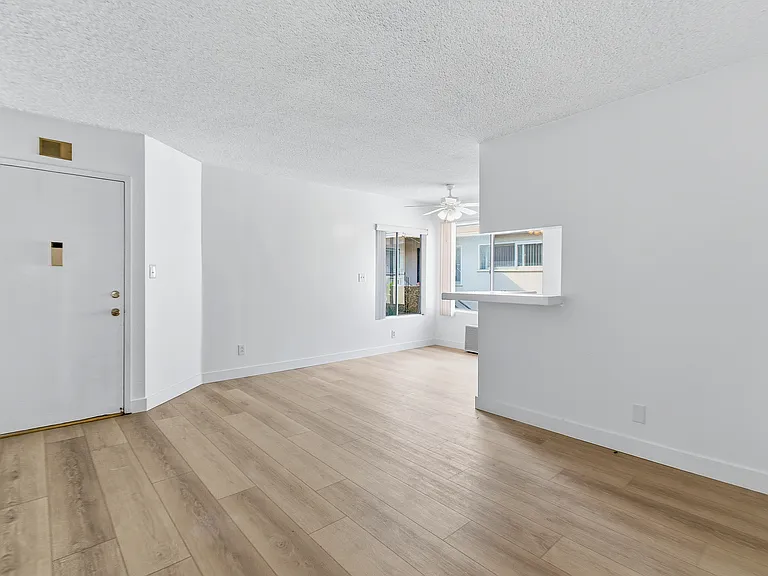 3760 Vinton Ave #3 — Photo 1