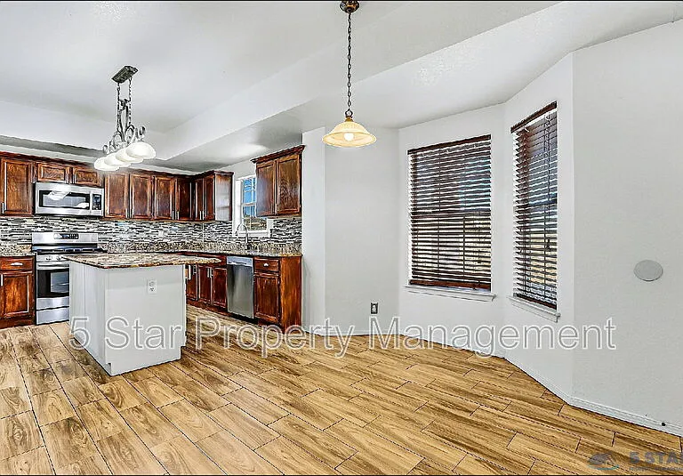 3140 Tierra Agave Dr — Photo 13