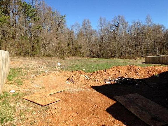 4th image of 64 Rossview Pl Lot 64
