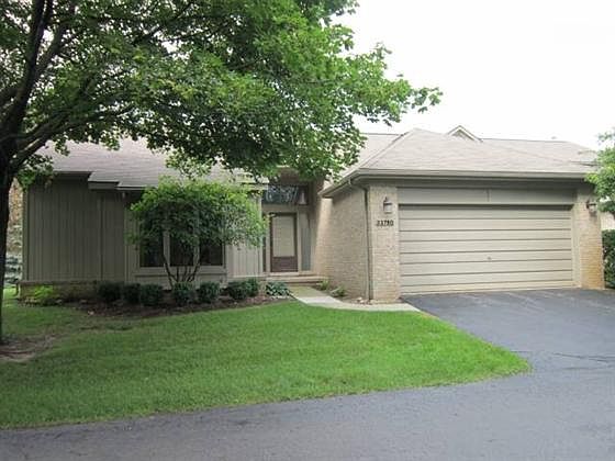 1st image of 33780 Vista Dr #1