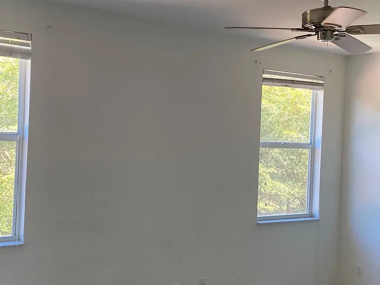 8919 Spring Mountain Way — Photo 16