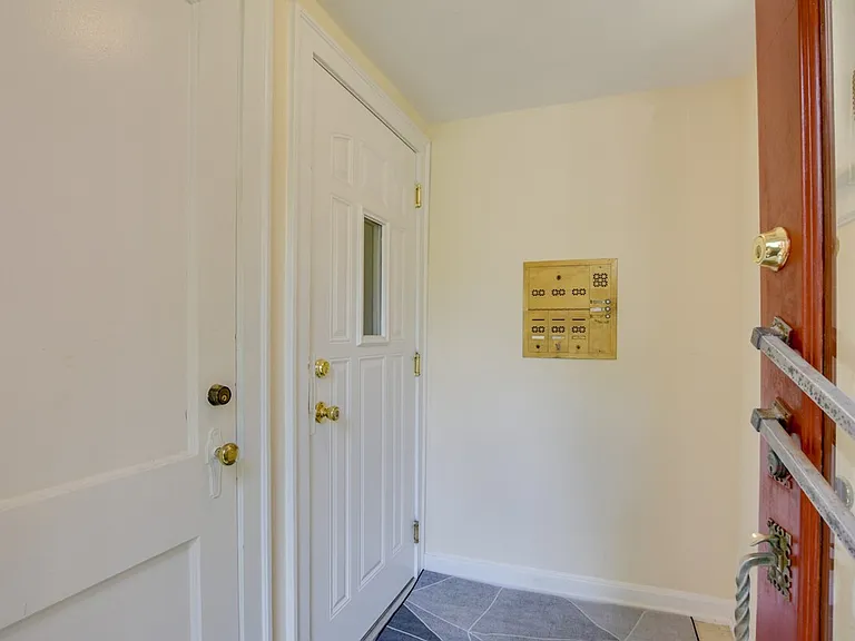 10508 S Claremont Ave #ID1305927P — Photo 21