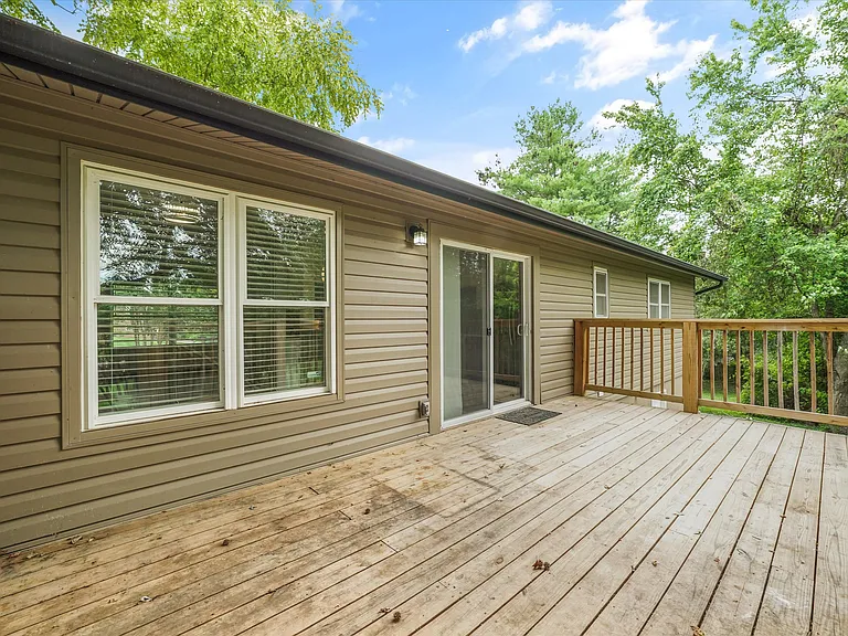 509 Banbury Rd — Photo 43