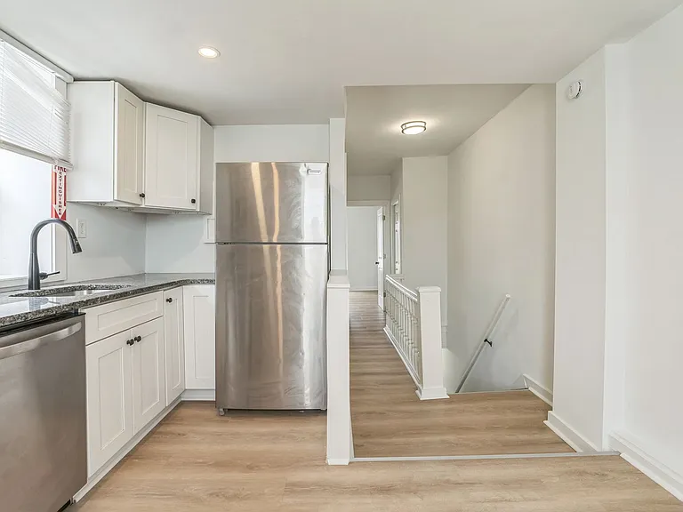 5536 Chester Ave — Photo 5