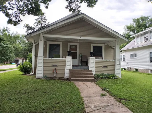 601 Laramie St, Manhattan, KS 66502