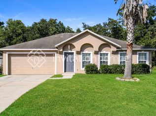 4024 Half Moon Cir, Middleburg, FL 32068