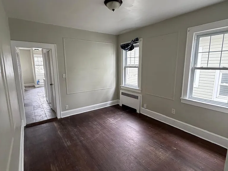 1043 Jefferson Ave #2H — Photo 8