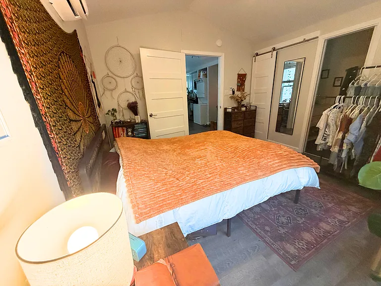 1015 Cameron Ave — Photo 9