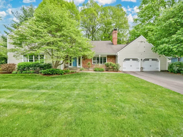 119 Stonepost Road, Glastonbury, CT 06033