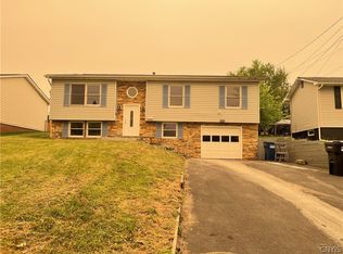 820 Northway St, Syracuse, NY 13224