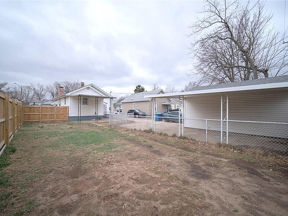 5th image of 217 E Jennings Ave