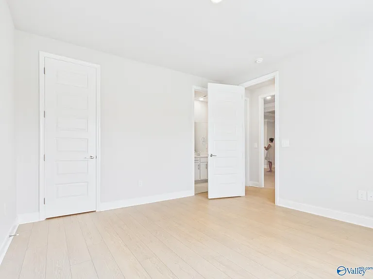 22567 Donahue Rd — Photo 29