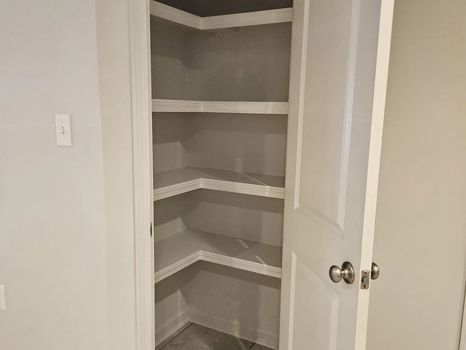 3 bed, 1304 sqft, $1,495 — Photo 4