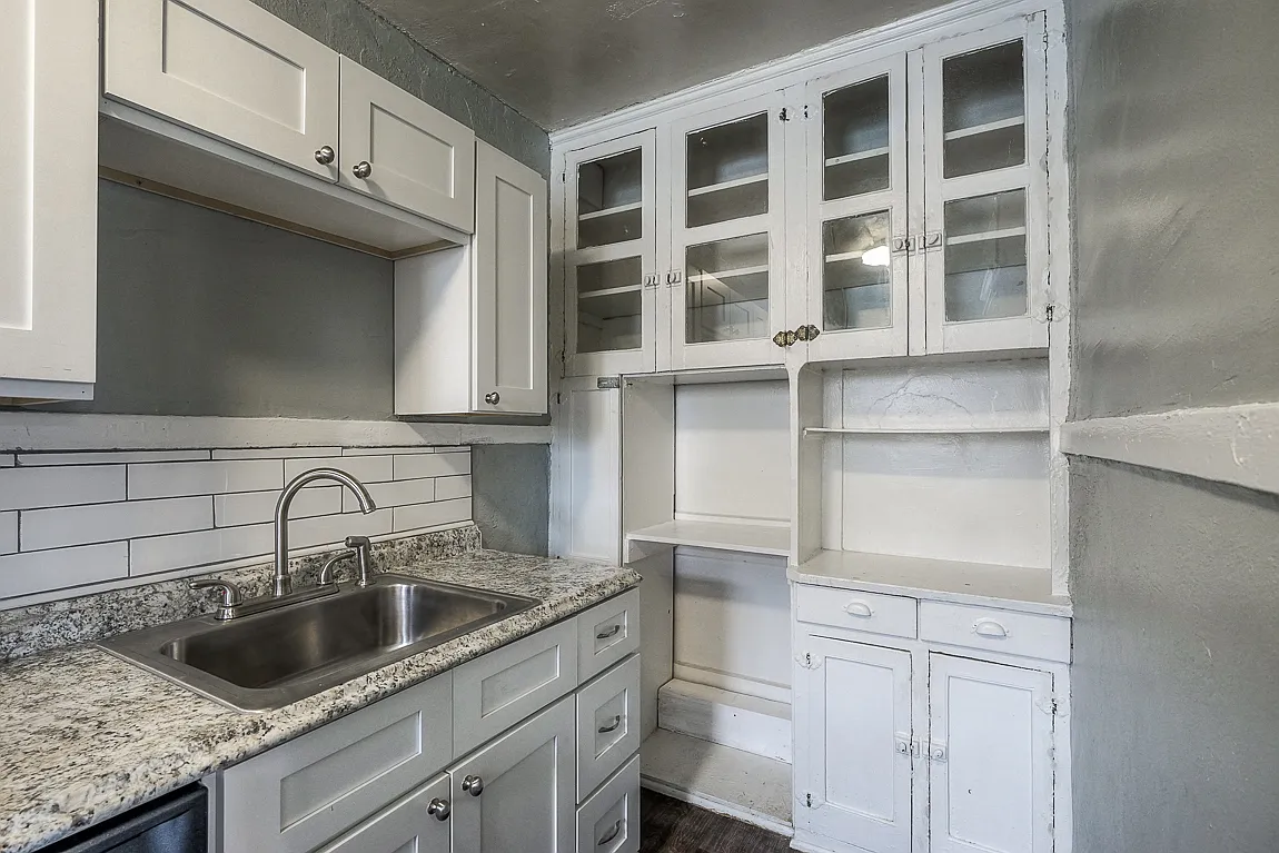 3721 Broadway Blvd - 23 — Photo 4