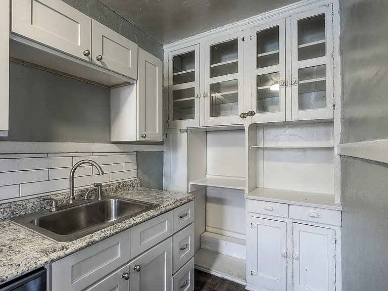 3721 Broadway Blvd #20 — Photo 24