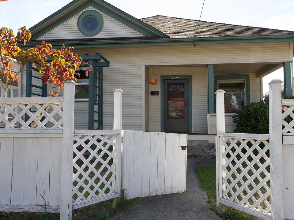 Charming Craftsman Bungalow