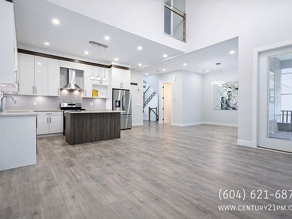 4th image of 36701 Carl Creek Cres