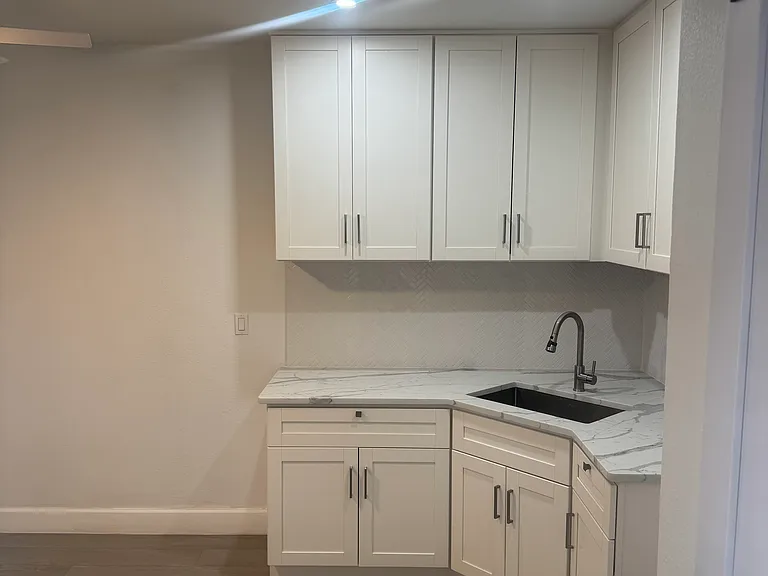 6407 Murray Hill Dr — Photo 3