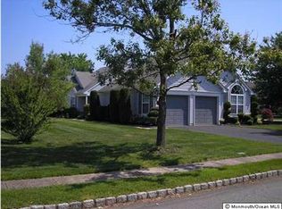 2355 Greendale Ct, Toms River, NJ 08755