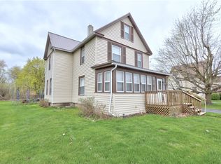 34 Border City Rd, Geneva, NY 14456