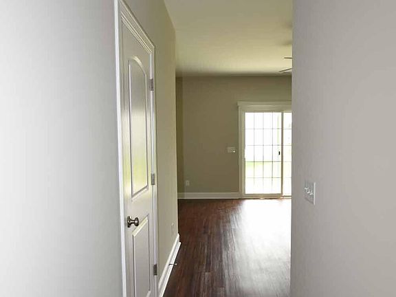 4th image of 2316 Chavis Dr #B