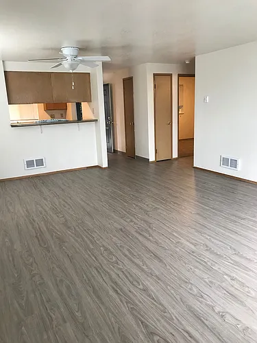 Riverdale Apartments Photo 1