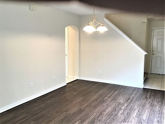 4th image of 1846 Portcastle Cir