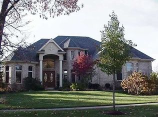 8943 Orchard Lake Rd, Holland, OH 43528