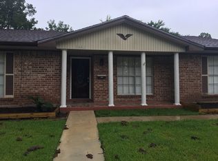 1642 Neptune Ln, Houston, TX 77062