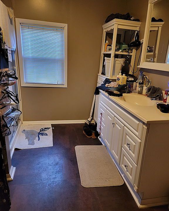2nd image of 143 Eunice Ln