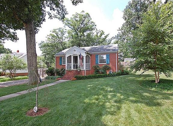 2nd image of 2810 Jeffers Dr