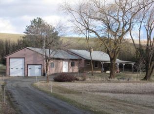 1650 Mill Rd, Moscow, ID 83843