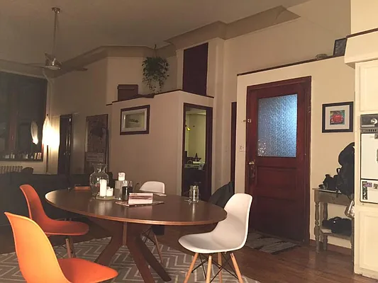 Rented by Level Group | media 40