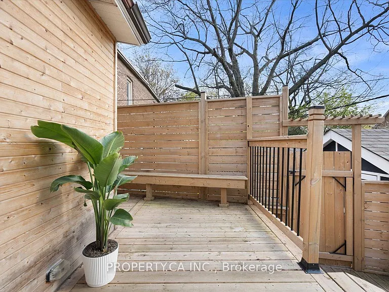 44 Beachview Cres — Photo 38