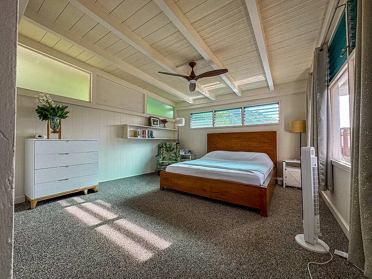 3238 Alani Dr — Photo 30