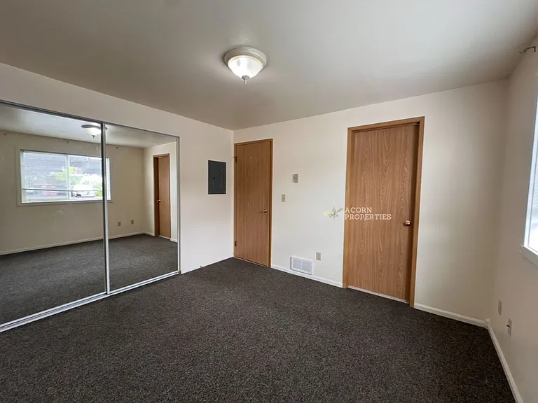 730 SE 8th Ave #F102 — Photo 20