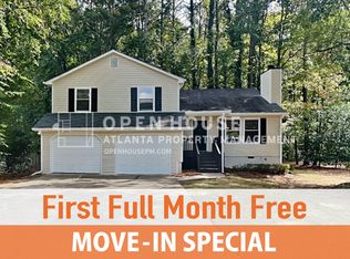 4027 Evelyn Dr, Powder Springs, GA 30127