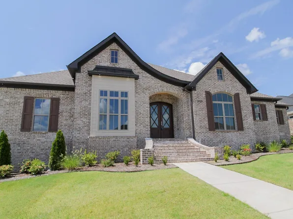 1655 Dolphin Dr, Conway, AR 72034