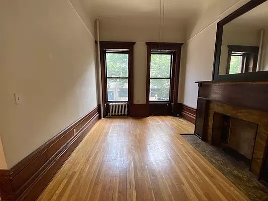 1st image of 148 W 76th St #2A2