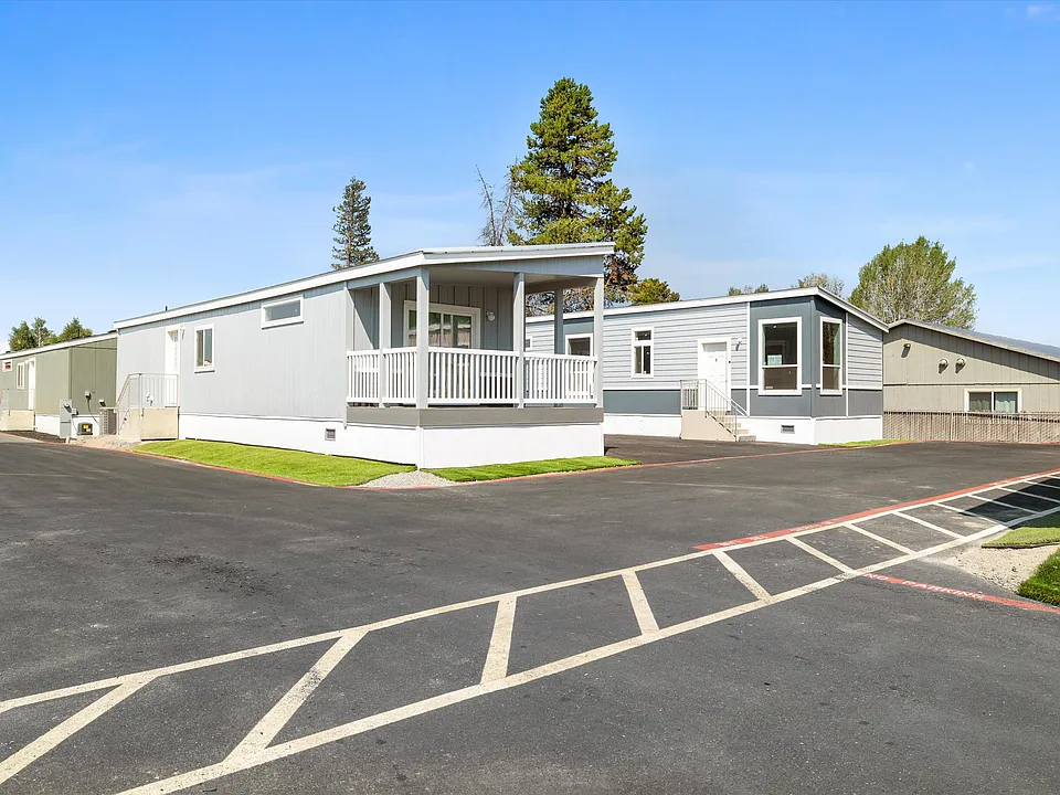 Blue Fir Homes for Rent La Pine, Oregon