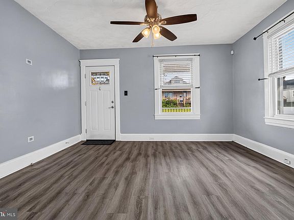 4th image of 7426 Kenlea Ave